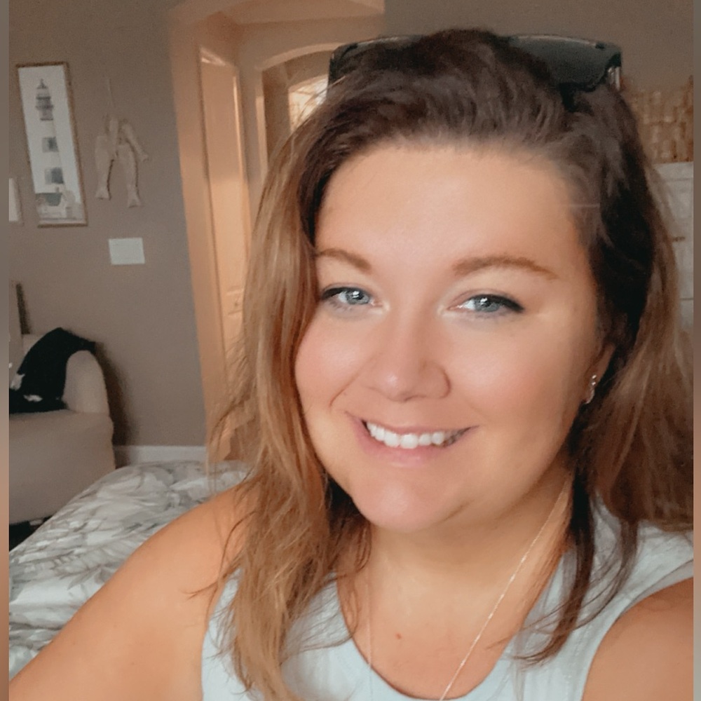 Meet your Posher, Samantha